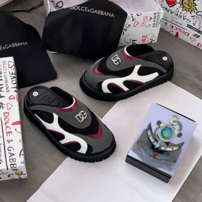 Dolce & Gabbana Slides