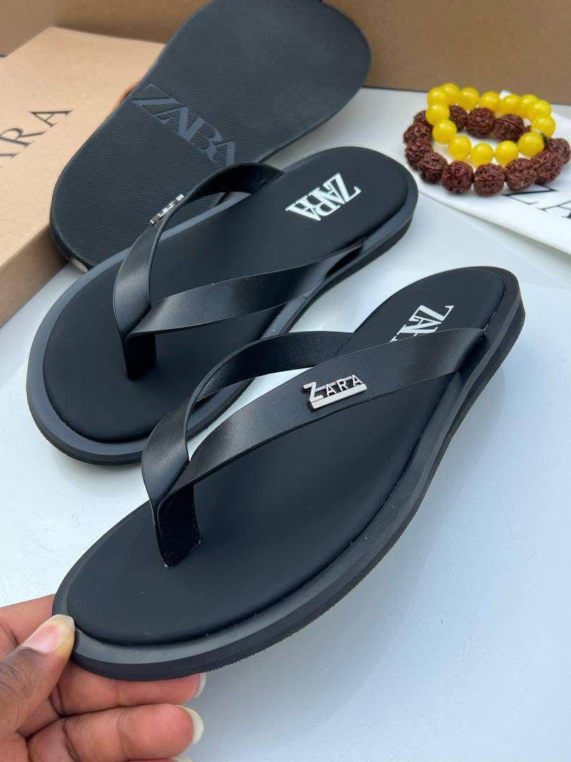 Zara Slippers – Simple Everyday Style | Splendourman