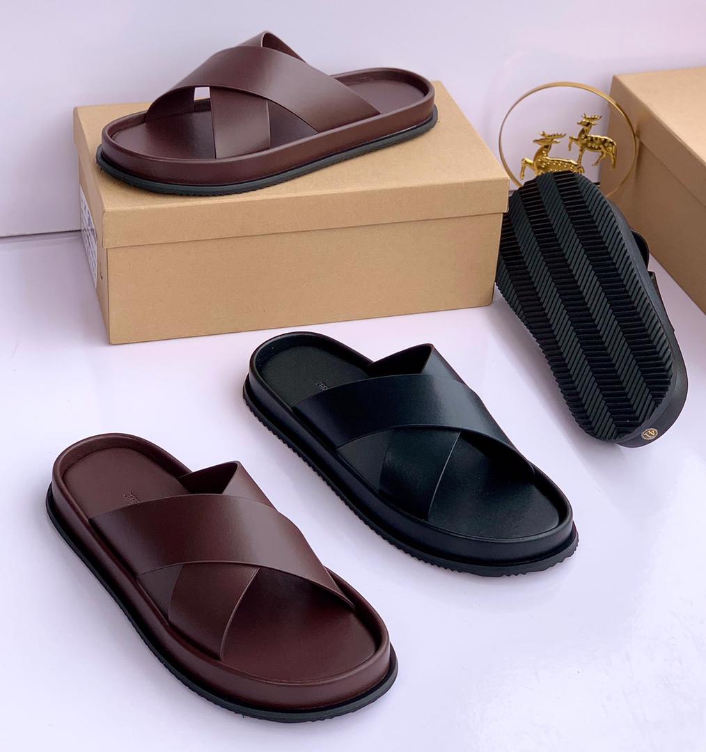 Zara Slides – Modern Casual Style | Splendourman