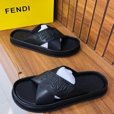 Fendi Roma Leather Slides