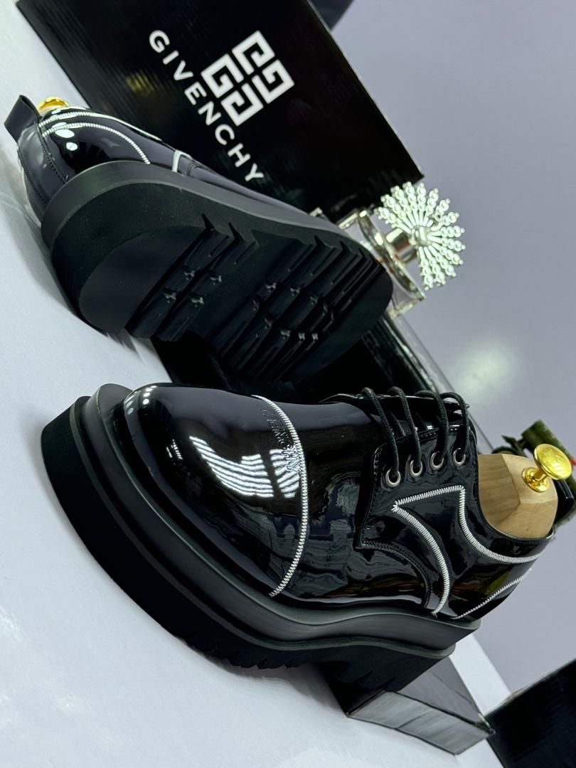 Givenchy | Parisian Luxury