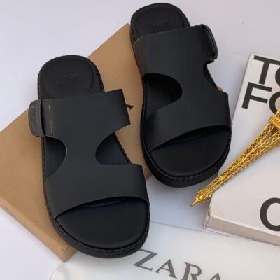 Zara Black Cutout Buckle
