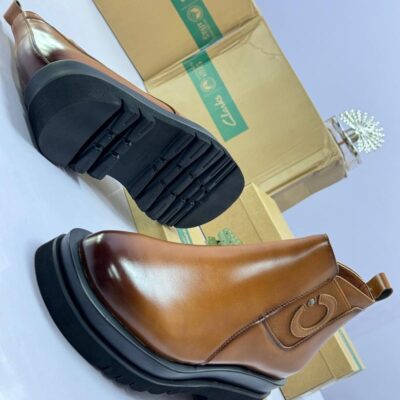 Clarks Men’s Leather Chelsea Boots