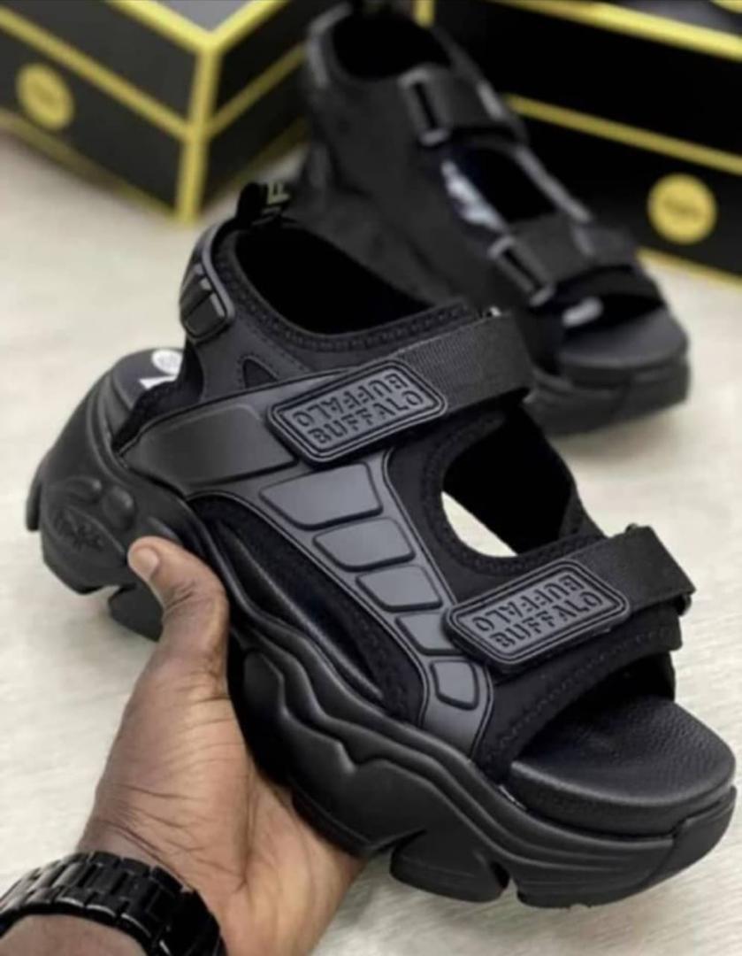 Comfort Fit Black Platform Sandals
