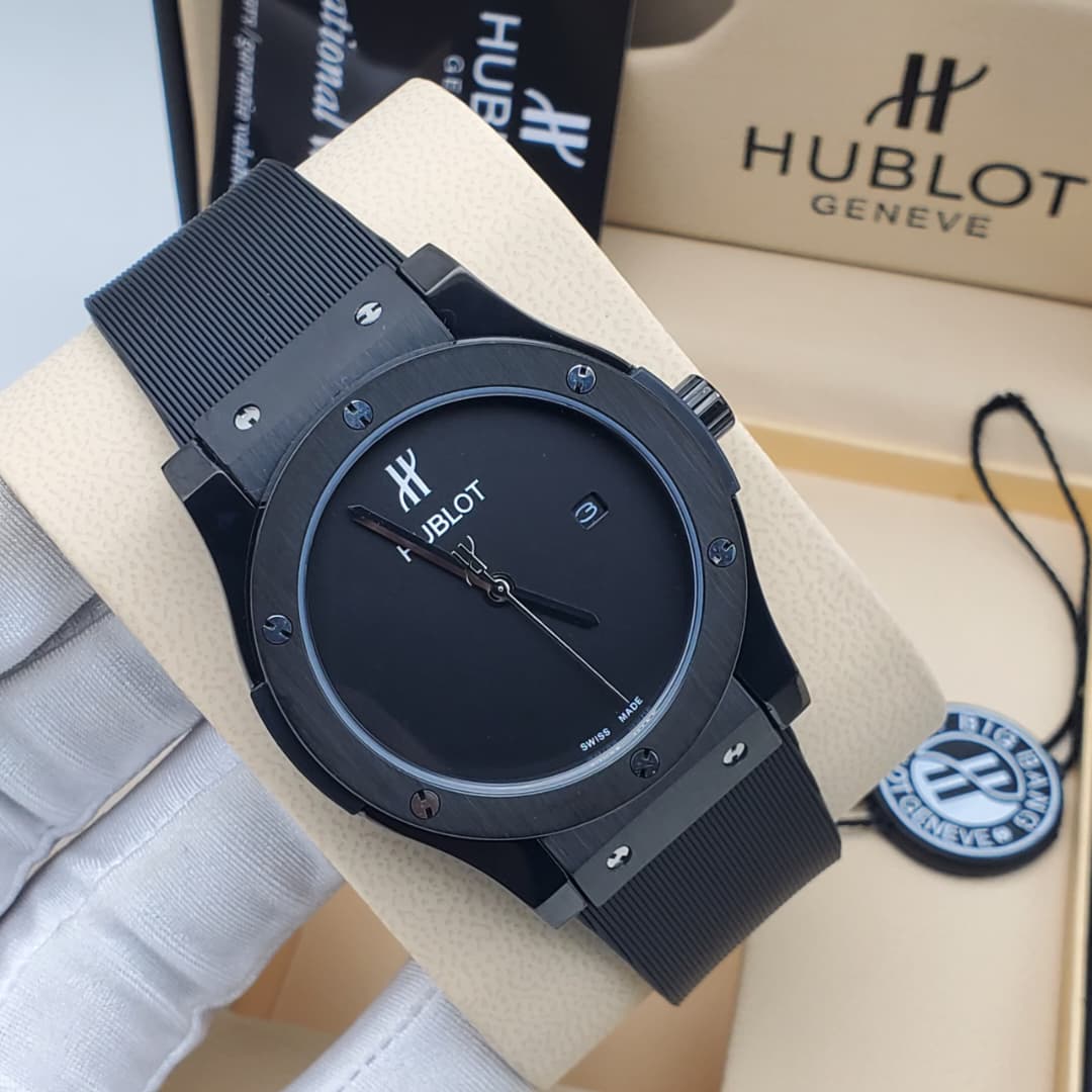 Hublot Classic Fusion Black Magic Ceramic Men's Watch